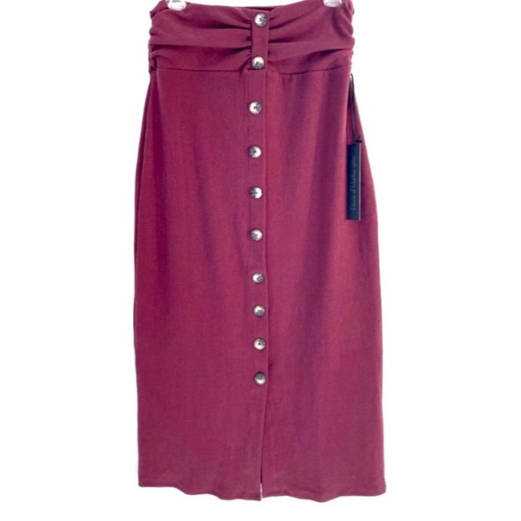 House Of Harlow 1960 Deep Burgundy Knit Midi Skirt With Buttons, Size Medium - Picture 2 of 13
